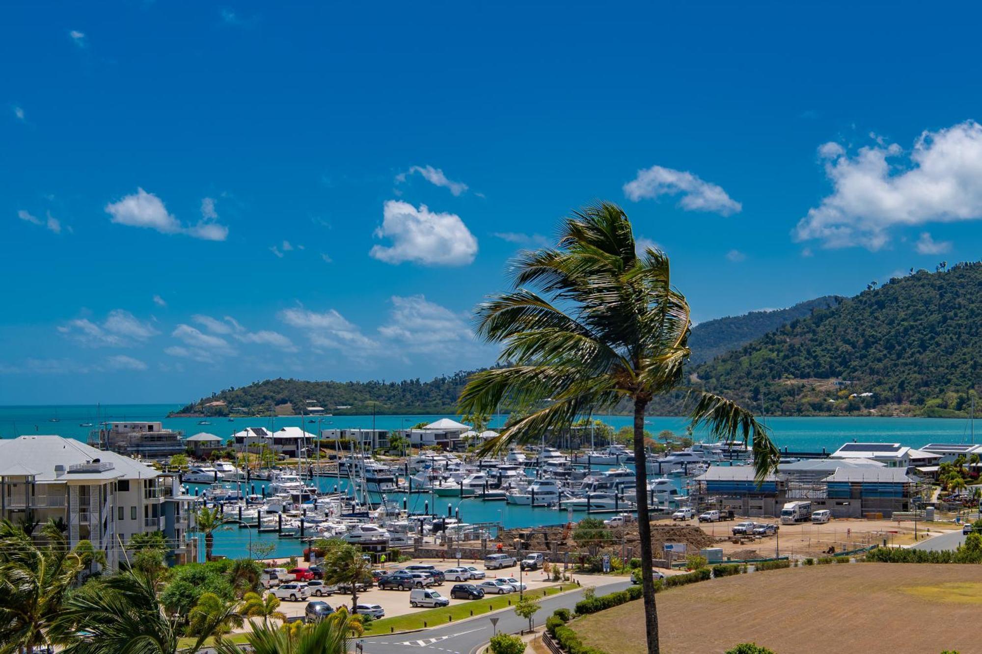 Spa Haven 17B Ocean View Airlie Beach Esterno foto