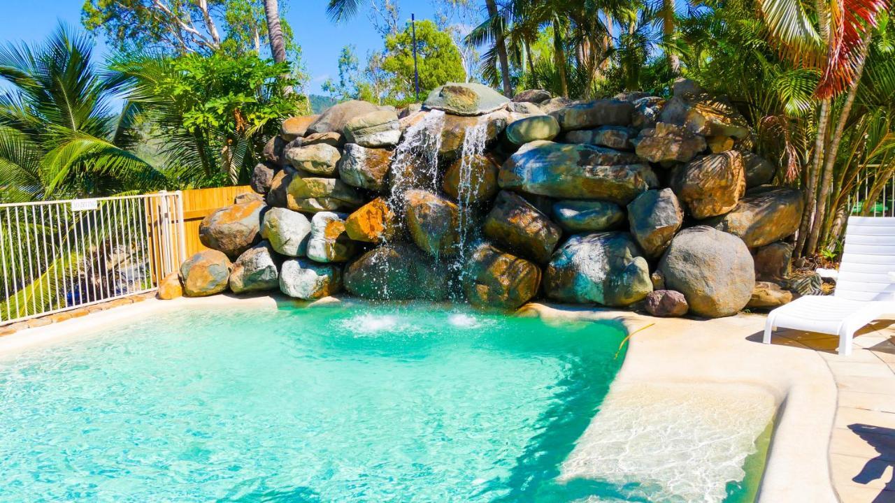 Spa Haven 17B Ocean View Airlie Beach Esterno foto